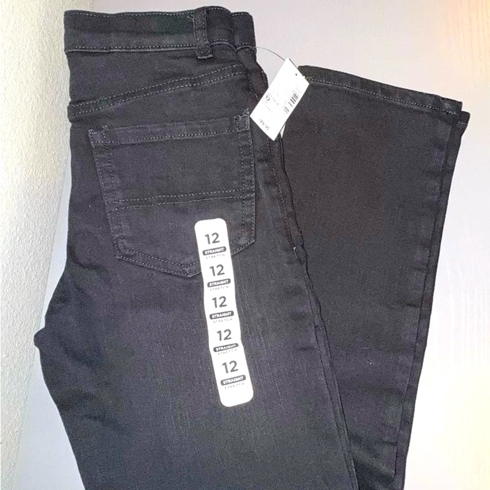 The Children’s Place Boys Straight Jeans - Jet Black Wash
Size: 12 Slim